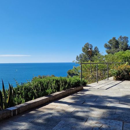Appartamento In Villa Mimosa Cervo Exterior photo